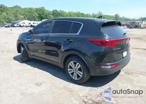 2019 Kia Sportage Lx z USA, uszkodzony, nr VIN KNDPMCACXK7543279